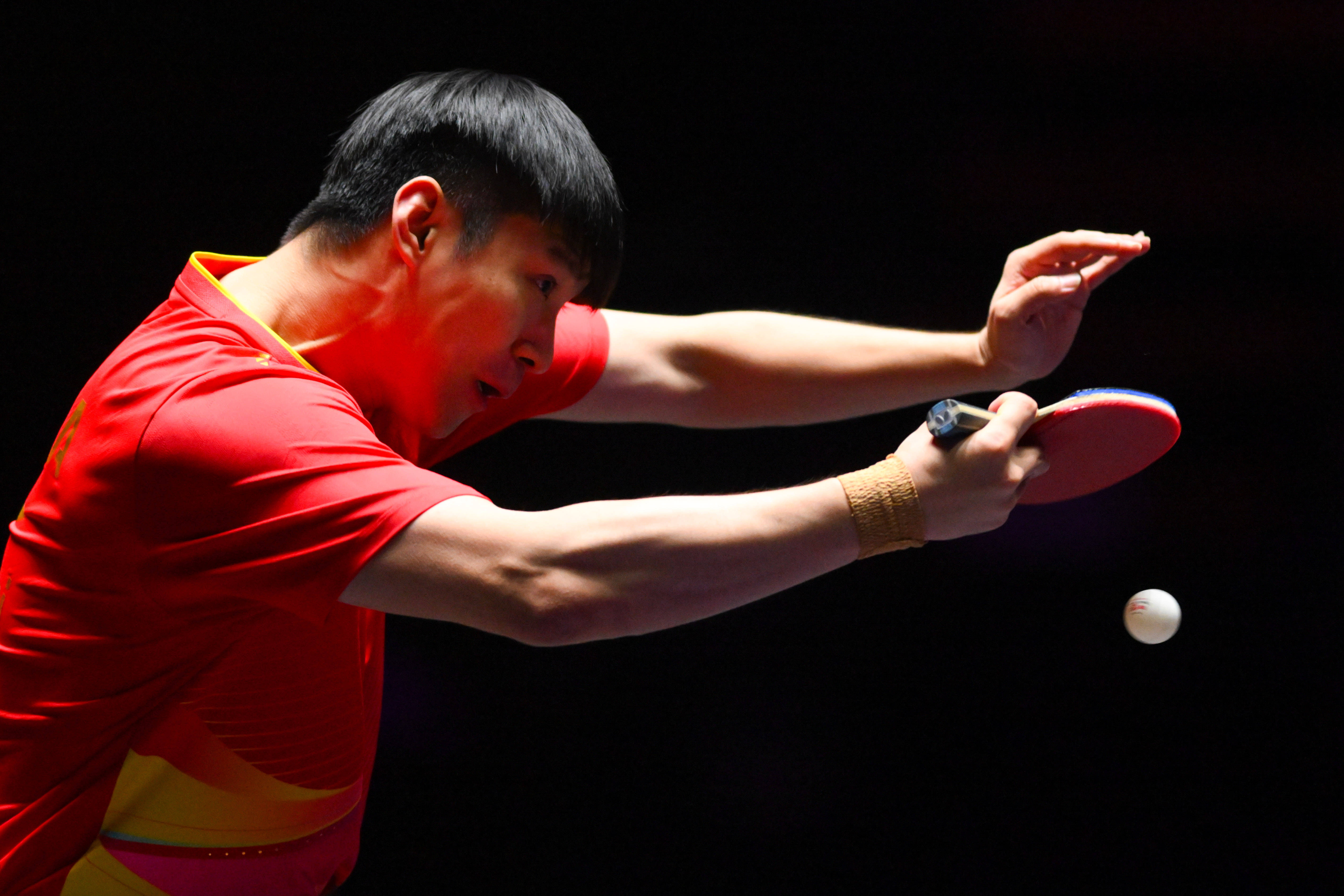 关于比利时乒乓球队完胜法国乒乓球队，张本智和送出助攻的信息