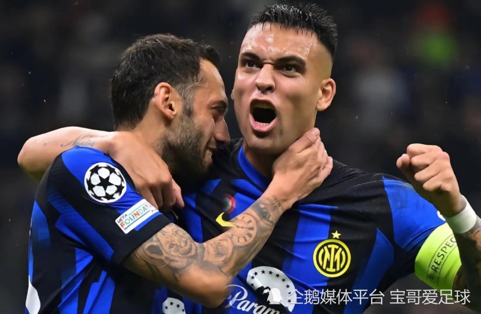 关于圣埃蒂安取得关键胜利，保持不败纪录的信息