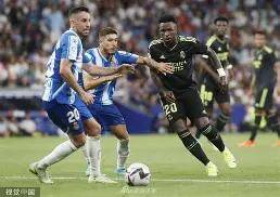 精英欧洲球队的对决，比分胶着