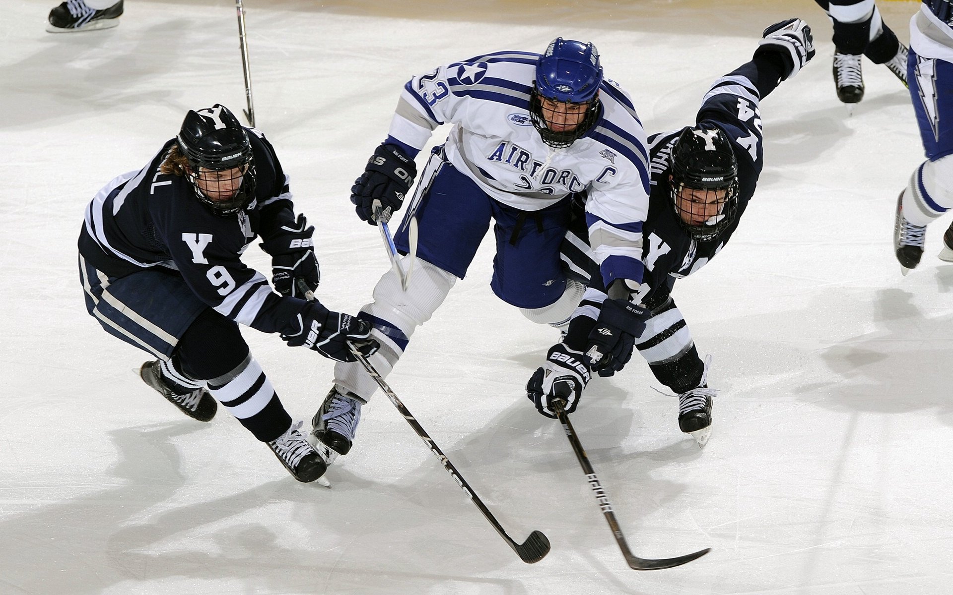 哈利伯顿一剑封喉，爵士与火箭的宿命对决，关键进球如何定乾坤？